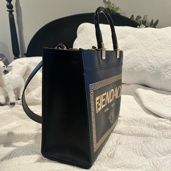 ✨NEW PRICE✨FENDACE tote bag!! Limited edition 2022 Fendi & Versace collab - Picture 7 of 7
